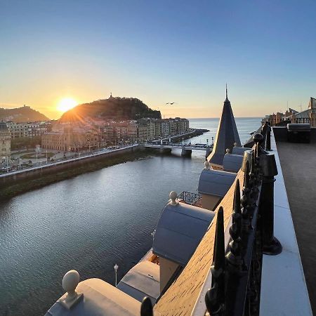 Deluxe Apt-Views To Historic Maria Cristina Hotel San Sebastián Esterno foto